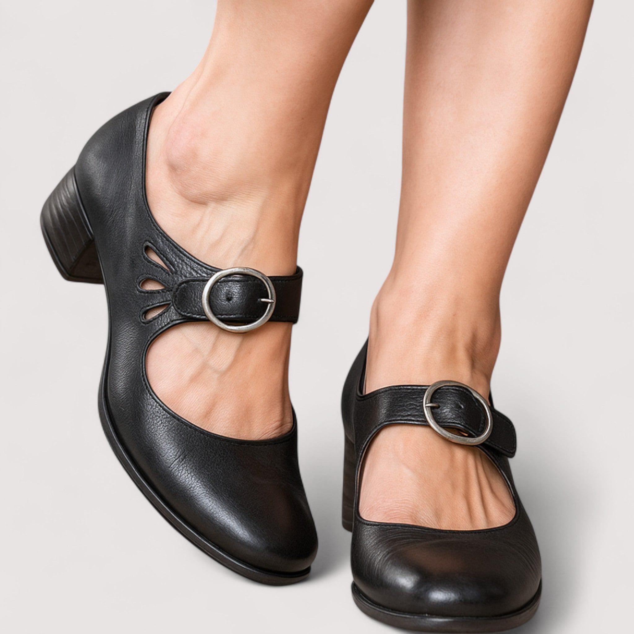 Els | Orthopedic leather sandals with comfortable wedge sole