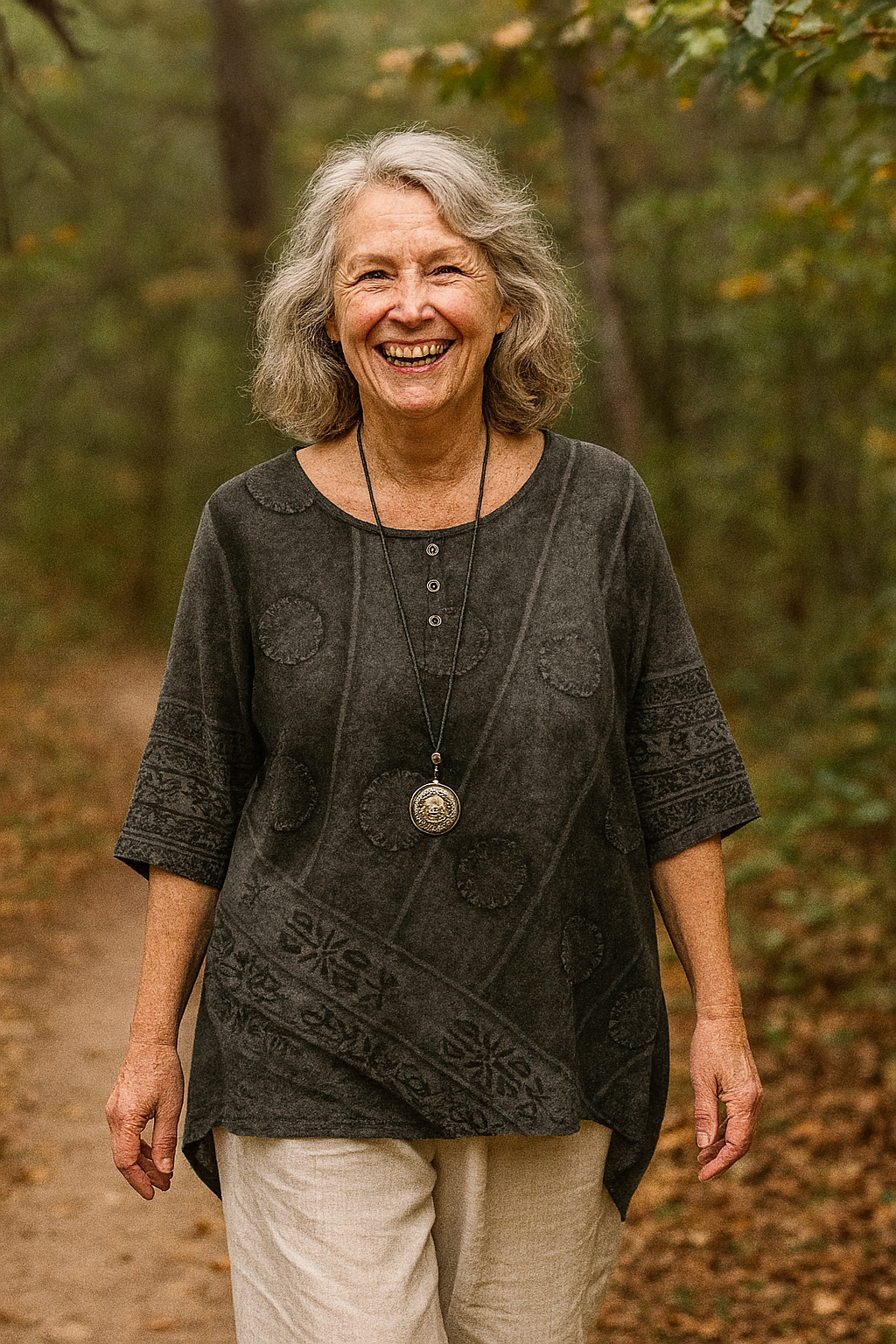 Ysolde | Artistic Top – Flows Gently, Flatters Beautifully