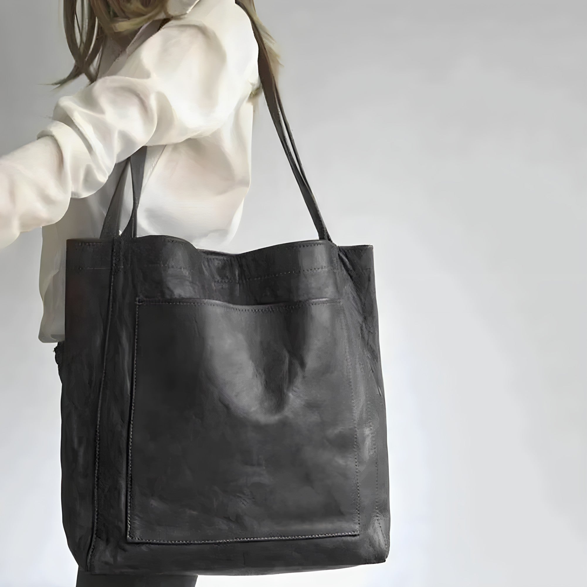 Saga | Stylish Leather Bag